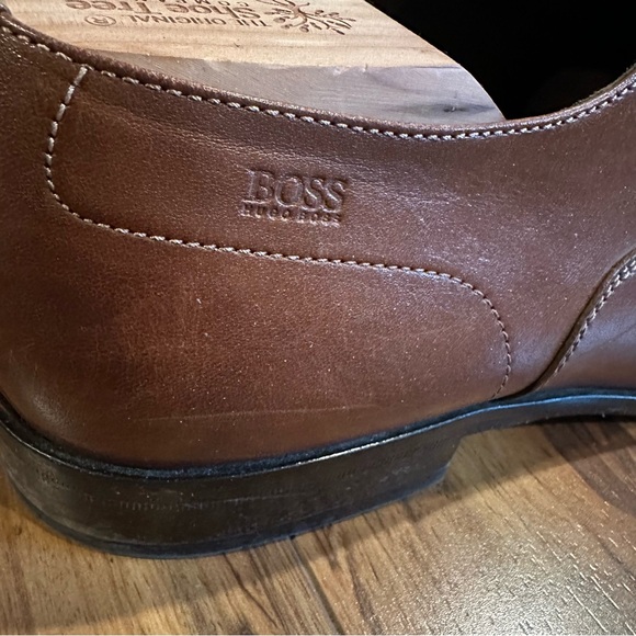 Hugo Boss Italy Dress Shoes - Picture 2 of 5